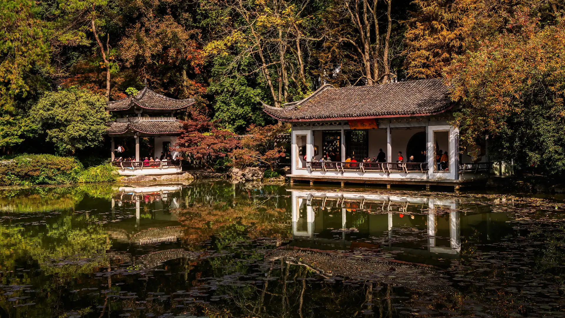 Các khách sạn gần Yuquan Scenic Spot