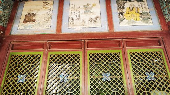 海藏寺作为一个老的寺庙，在武威当地还是非常有名的，但是因为他