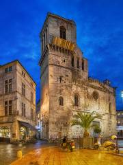 Nîmes Cathedral