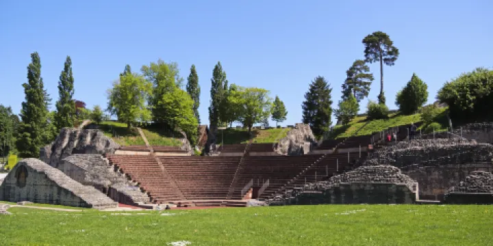 奧古斯塔·勞裏卡