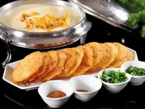 荷塘月色(石牛嘴大桥店)