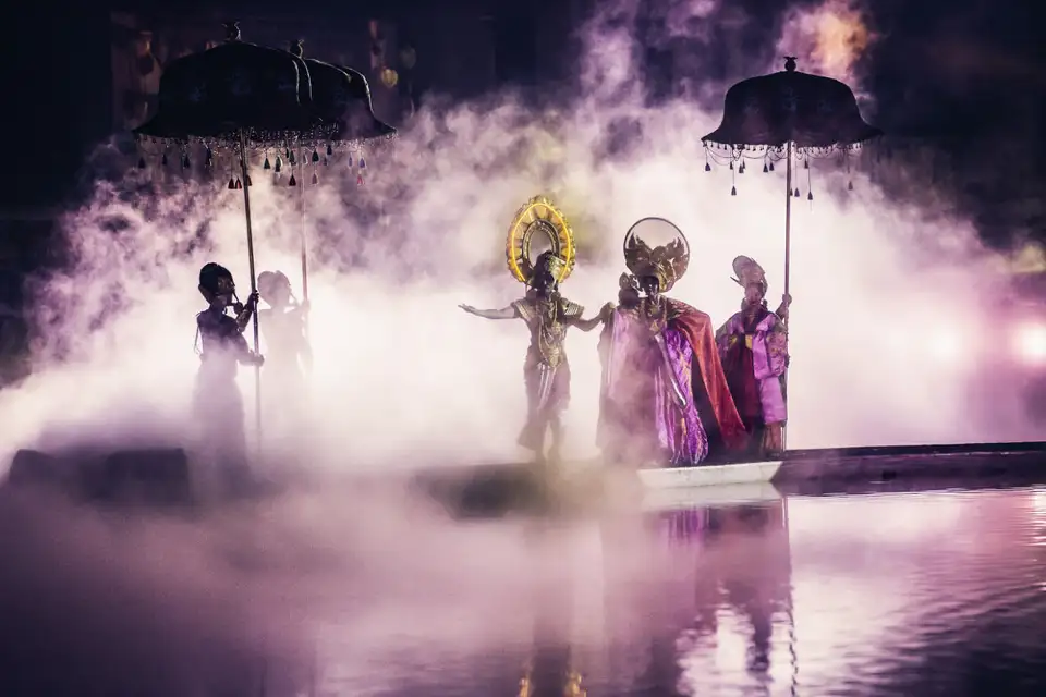 5_Hoi An Memories Show