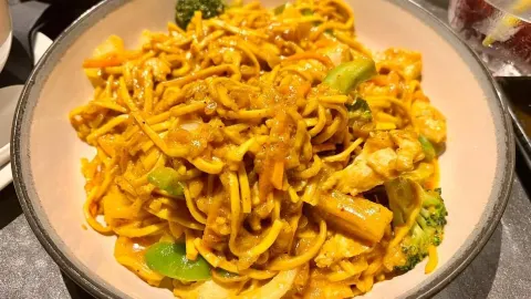 Thaidee Flint in 弗林特