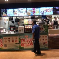 KFC (zhangjiagangqichezhan) 여행 사진
