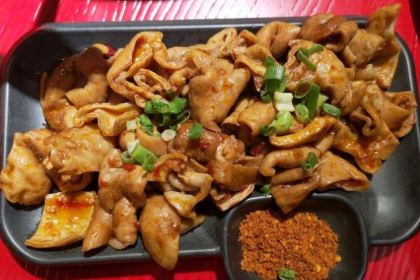 谭鸭血老火锅(盛世广场食尚街店)