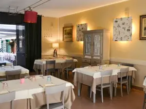 Erika Ristorante Con Forno a Legna