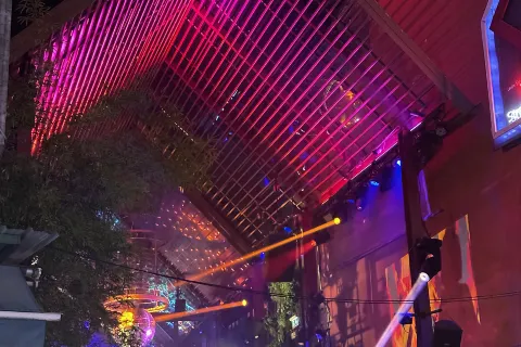 The One At Khaosan