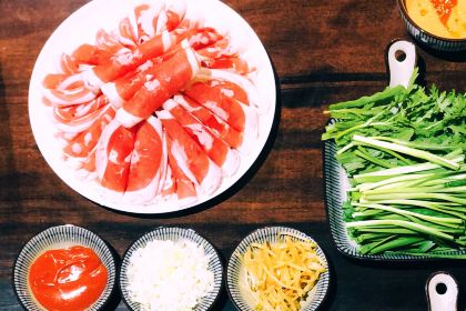 不荒·宅院铜锅涮肉