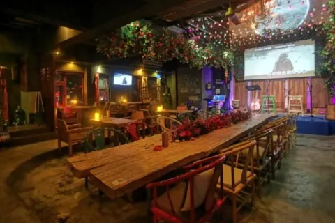 8MM古镇印象酒吧(窑埠古镇店)