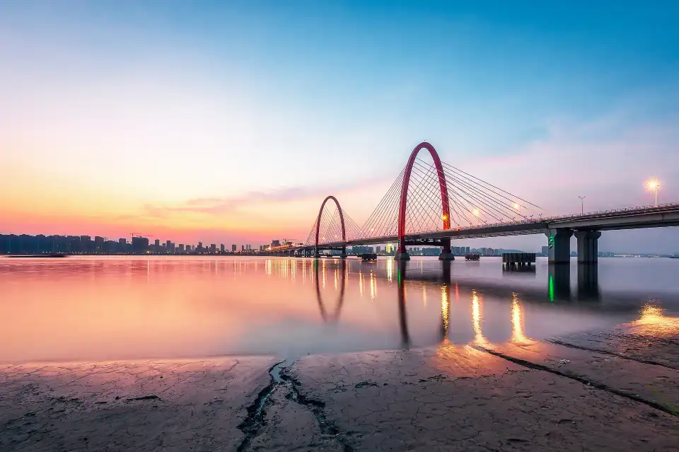 4_Qiantang River