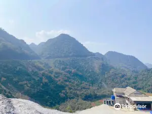 White Rock Pass