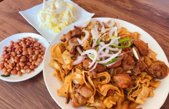 黨氏卷子雞(南關店)