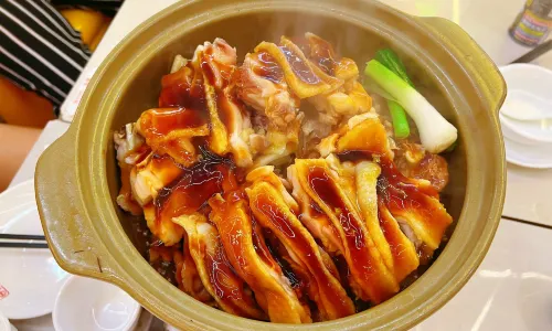天桥底鸡煲