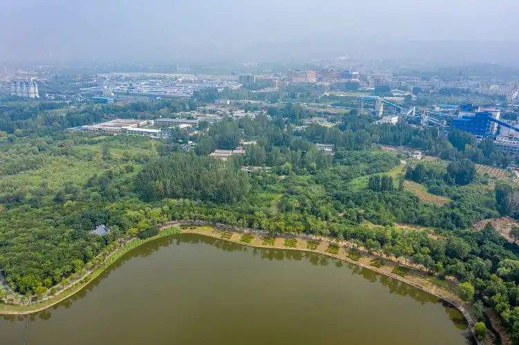 Hotel dekat Pingdingshan Radio & TV University