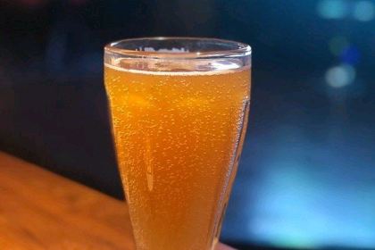 納瓦新疆音樂餐廳（銀都店）