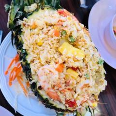 Aum thai food User Photo