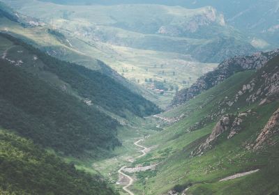 蔚県茶山村