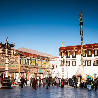 Lhasa Guangdong Hotel (Potala Palace Barkhor Street Branch)