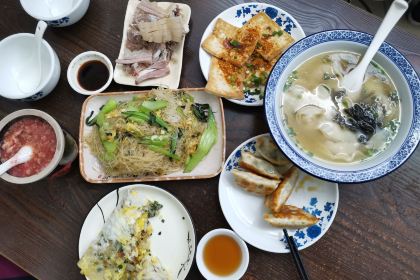 LAO YI WU XIAO CHI