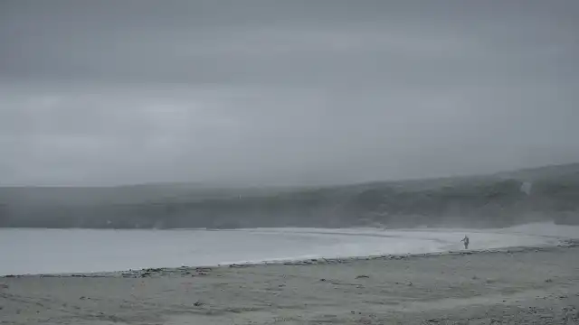Hotels near Tank Beach