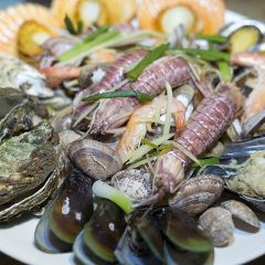 Hot & Grill Steamboat 여행 사진