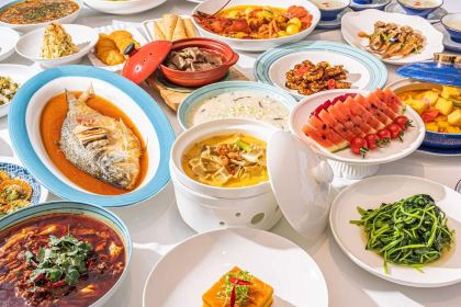 醉辉皇(陆家嘴滨江店)