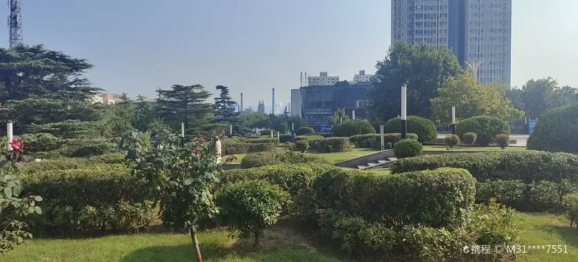 武安廣場附近的飯店