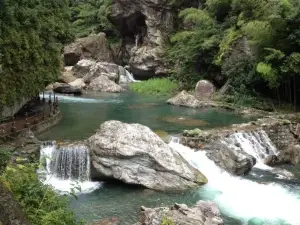 中津渓谷県立自然公園