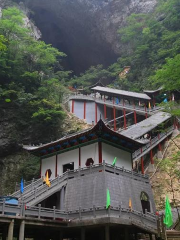 Shiyanzhai Village