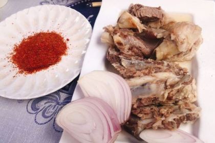 美食街秘制椒麻鸡店