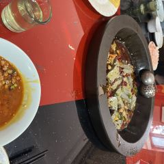 香阁楼蒸汽石锅鱼(名山蒙顶山店) 여행 사진