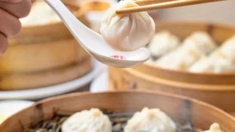 Jia Jia Tang Bao (Huang He Road) in Shanghai