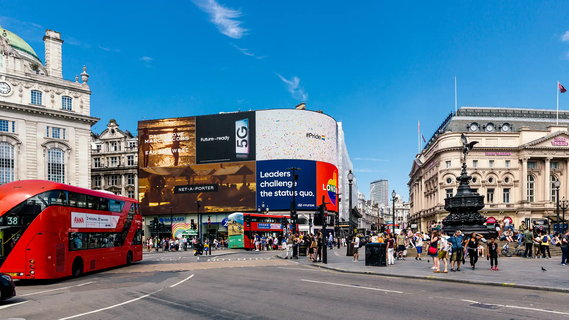 Hotels near Piccadilly Circus