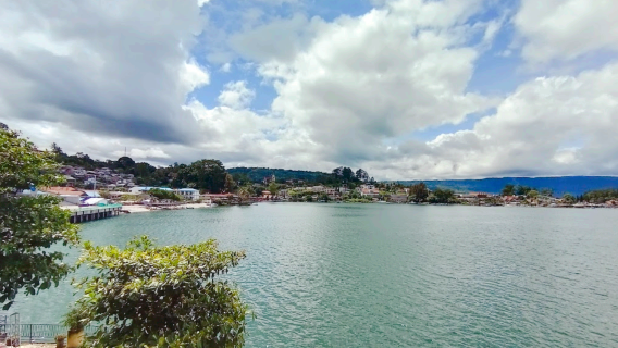 Danau Toba Parapat