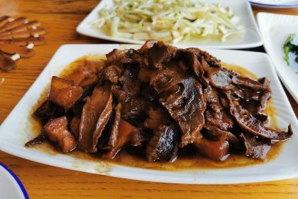 竹乡人家大鱼头(南山竹海店)