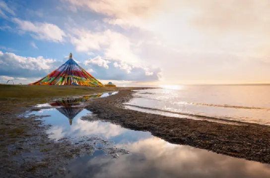 Qinghai Lake Heima River