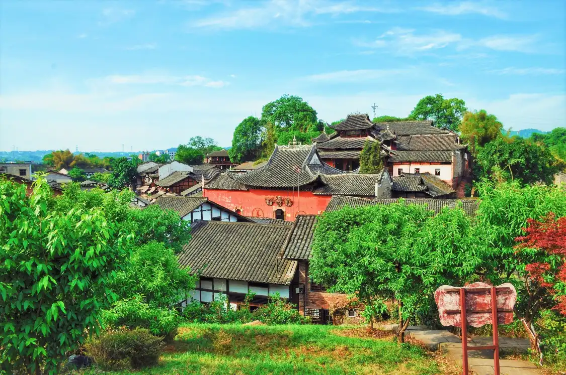 Hotels near Yaoba Ancient Town