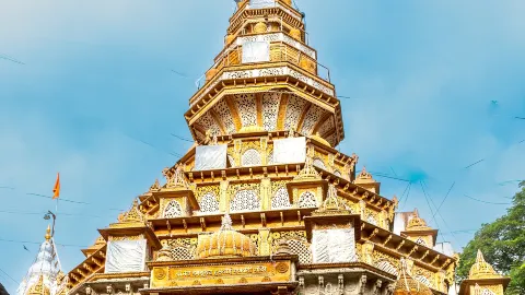 Shrimant Dagdusheth Halwai Ganpati Mandir attraction in Pune