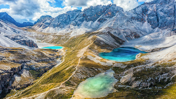 ทะเลห้าสี