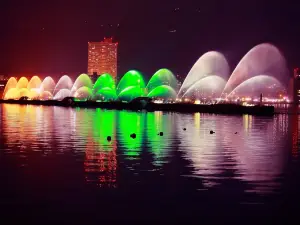 ฉากยอดฮิตยามค่ำคืนยอดนิยมในโอทสึ