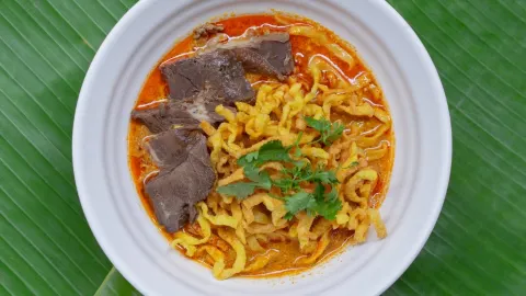Khao Soi Maesai in Chiang Mai