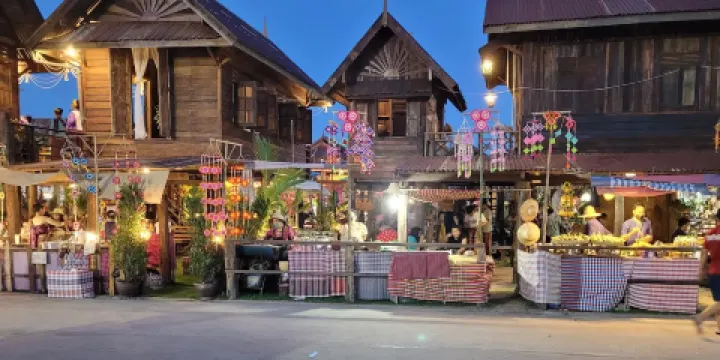 Khon Kaen walking street