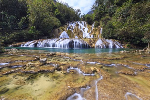 Jiacha Waterfall