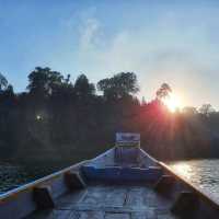 ล่องเรือชมหมอกยามเช้า​ กุ้ยหลินเมืองไทย