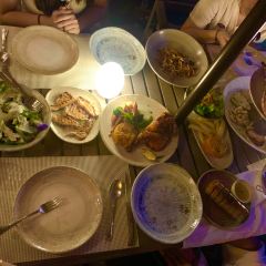 The Cliff Bar and Grill張用戶圖片