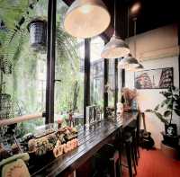 คาเฟ่บรรยากาศ​น่านั่ง