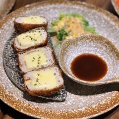 辛村洛概念韩餐(八一路东湖村店) User Photo