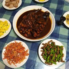 荷塘月色饭店(活鱼馆于桥水库盘山分店) User Photo