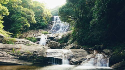 량야산