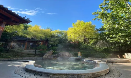 Hot Springs in Pingshan